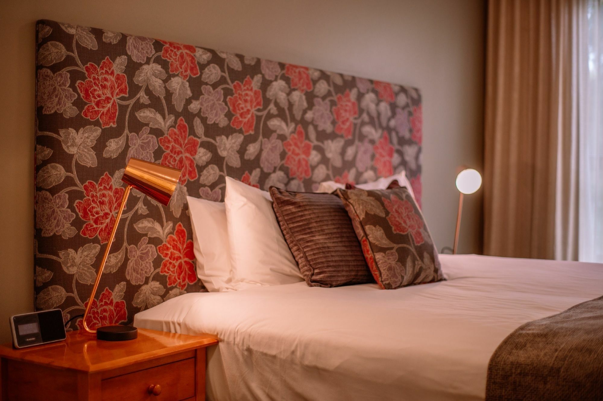 Quest Flemington Aparthotel Melbourne Exterior photo